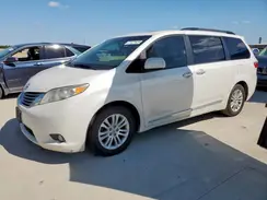 5TDYZ3DC4HS869434 2017 TOYOTA SIENNA
