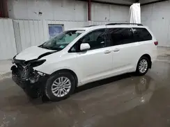 5TDYZ3DC4HS879378 2017 TOYOTA SIENNA