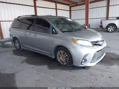 5TDYZ3DC4JS904639 2018 TOYOTA SIENNA