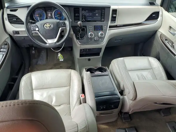 5TDYZ3DC4JS918508 2018 TOYOTA SIENNA - Image 8