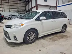 5TDYZ3DC4JS946678 2018 TOYOTA SIENNA