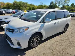 5TDYZ3DC4JS954246 2018 TOYOTA SIENNA