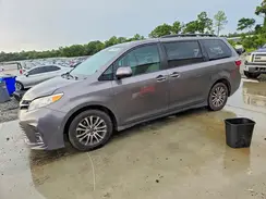 5TDYZ3DC4JS958877 2018 TOYOTA SIENNA