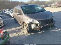 5TDYZ3DC4KS007371 2019 TOYOTA SIENNA