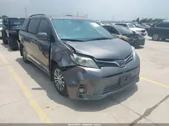5TDYZ3DC4KS970576 2019 TOYOTA SIENNA