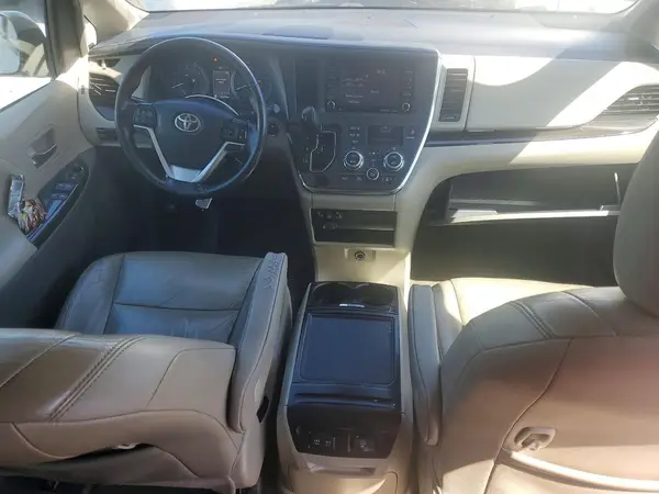 5TDYZ3DC4KS993128 2019 TOYOTA SIENNA - Image 8