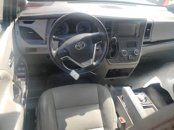 5TDYZ3DC4LS047063 2020 TOYOTA SIENNA - Image 8