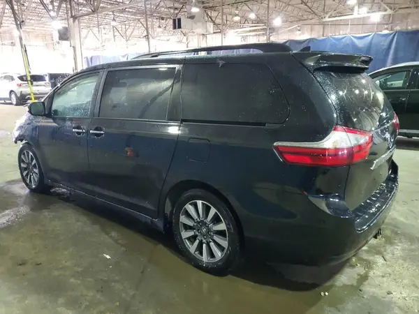 5TDYZ3DC4LS047385 2020 TOYOTA SIENNA - Image 2