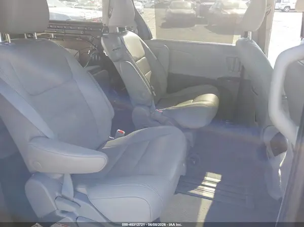 5TDYZ3DC4LS048309 2020 TOYOTA SIENNA - Image 8