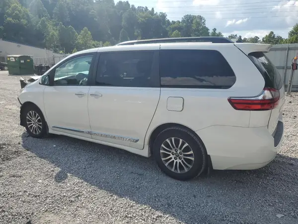 5TDYZ3DC4LS052683 2020 TOYOTA SIENNA - Image 2