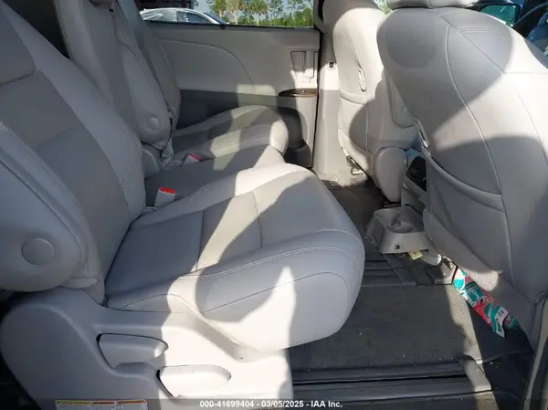 5TDYZ3DC4LS071928 2020 TOYOTA SIENNA - Image 8