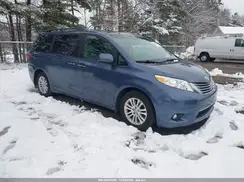 5TDYZ3DC5HS767673 2017 TOYOTA SIENNA
