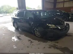 5TDYZ3DC5HS774719 2017 TOYOTA SIENNA