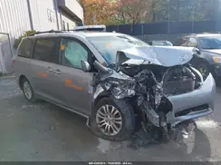 5TDYZ3DC5HS789222 2017 TOYOTA SIENNA