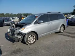 5TDYZ3DC5HS796266 2017 TOYOTA SIENNA