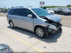 5TDYZ3DC5HS797532 2017 TOYOTA SIENNA