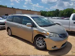 5TDYZ3DC5HS820582 2017 TOYOTA SIENNA