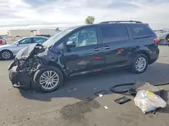 5TDYZ3DC5HS836832 2017 TOYOTA SIENNA