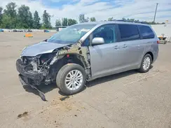 5TDYZ3DC5HS850438 2017 TOYOTA SIENNA