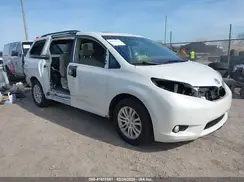 5TDYZ3DC5HS855137 2017 TOYOTA SIENNA