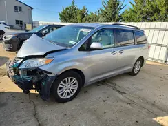 5TDYZ3DC5HS869605 2017 TOYOTA SIENNA