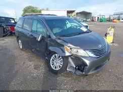 5TDYZ3DC5HS874965 2017 TOYOTA SIENNA