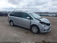5TDYZ3DC5HS876635 2017 TOYOTA SIENNA