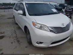 5TDYZ3DC5HS889174 2017 TOYOTA SIENNA