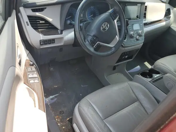 5TDYZ3DC5HS893015 2017 TOYOTA SIENNA - Image 8
