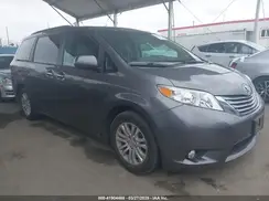 5TDYZ3DC5HS896528 2017 TOYOTA SIENNA