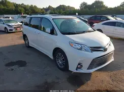 5TDYZ3DC5JS903421 2018 TOYOTA SIENNA