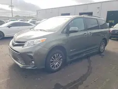 5TDYZ3DC5JS914483 2018 TOYOTA SIENNA