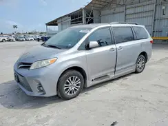5TDYZ3DC5JS914922 2018 TOYOTA SIENNA