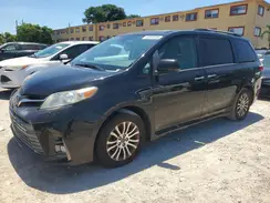 5TDYZ3DC5JS917402 2018 TOYOTA SIENNA