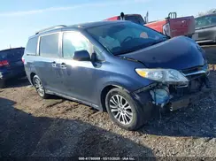 5TDYZ3DC5JS934443 2018 TOYOTA SIENNA