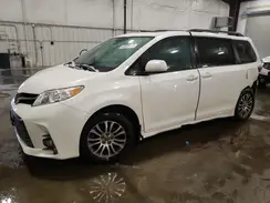 5TDYZ3DC5JS943112 2018 TOYOTA SIENNA
