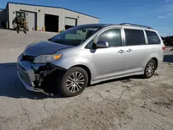 5TDYZ3DC5JS947984 2018 TOYOTA SIENNA