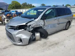 5TDYZ3DC5JS957432 2018 TOYOTA SIENNA