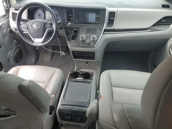 5TDYZ3DC5KS016578 2019 TOYOTA SIENNA - Image 8