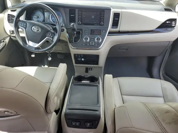 5TDYZ3DC5KS016791 2019 TOYOTA SIENNA - Image 8