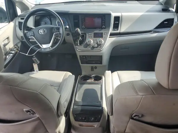 5TDYZ3DC5KS019707 2019 TOYOTA SIENNA - Image 8