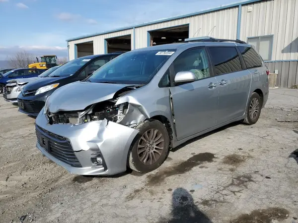 5TDYZ3DC5KS967413 2019 TOYOTA SIENNA - Image 1