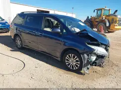 5TDYZ3DC5KS972353 2019 TOYOTA SIENNA