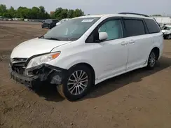5TDYZ3DC5KS979447 2019 TOYOTA SIENNA