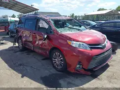5TDYZ3DC5KS981215 2019 TOYOTA SIENNA