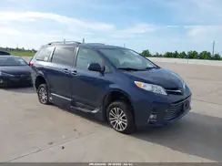 5TDYZ3DC5KS983059 2019 TOYOTA SIENNA