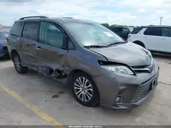 5TDYZ3DC5KS984521 2019 TOYOTA SIENNA