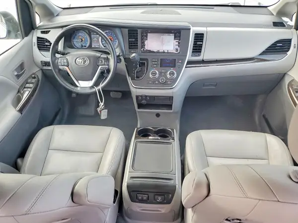 5TDYZ3DC5KS993221 2019 TOYOTA SIENNA - Image 8
