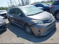 5TDYZ3DC5KS993705 2019 TOYOTA SIENNA
