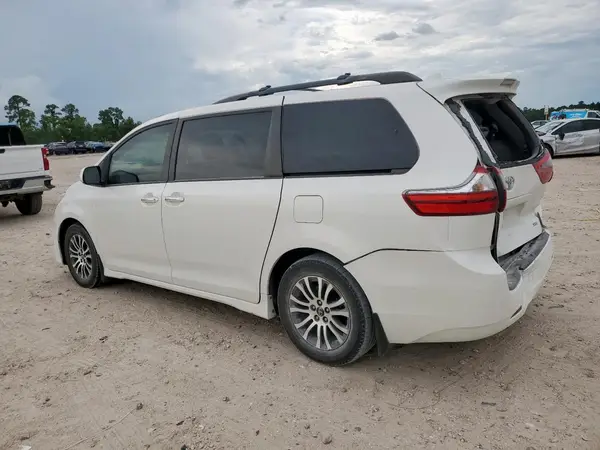 5TDYZ3DC5LS029848 2020 TOYOTA SIENNA - Image 2